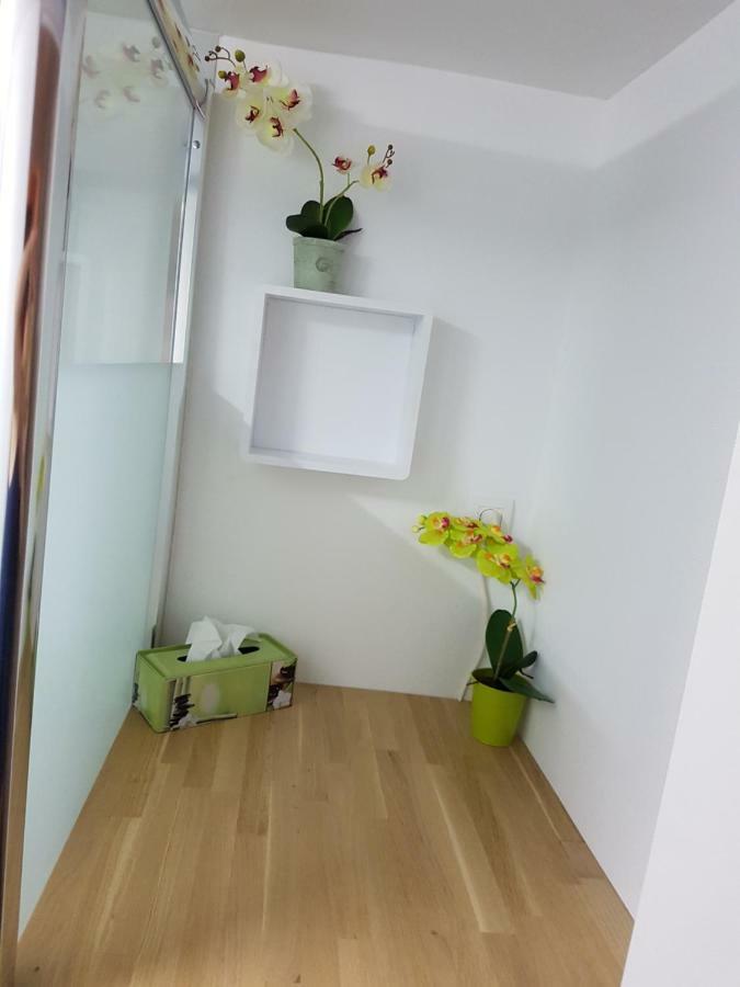 Havre De Paix Avec Exterieur Au Coeur Du Vieux Tours Apartamento Exterior foto